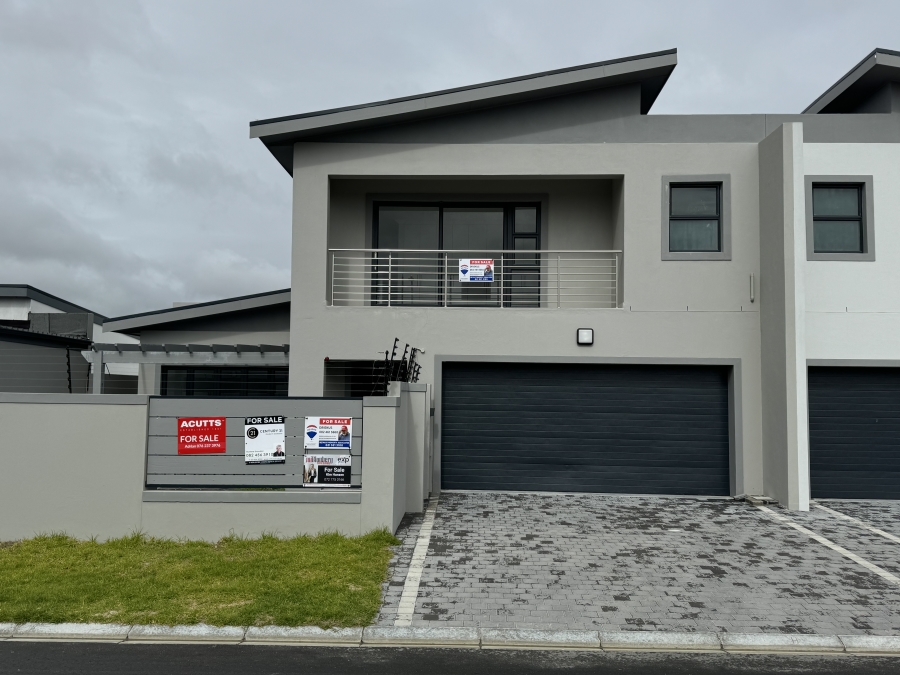 4 Bedroom Property for Sale in Sandown Western Cape